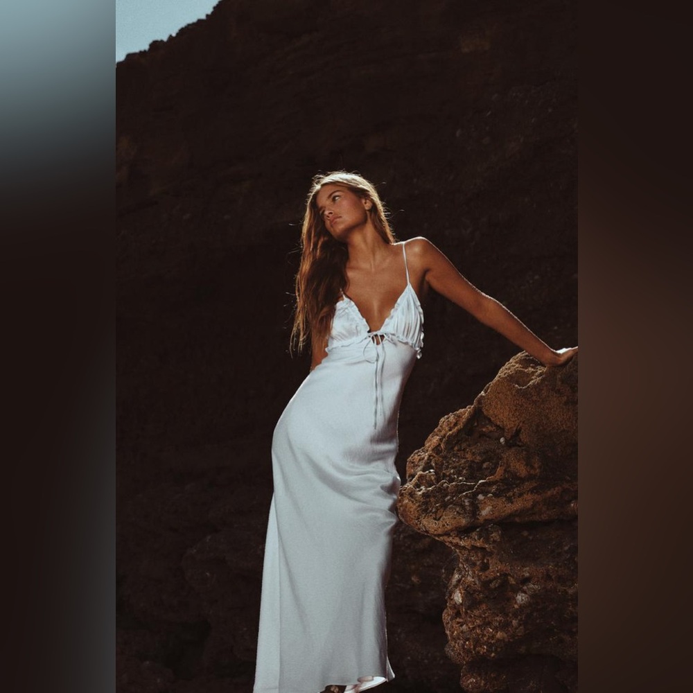 Zara dress white midi ruffled satin lingerie inspired bodycon fitted wedding - Picture 12 of 16